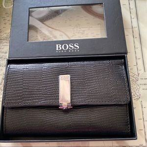 COPY - Hugo Boss Woman’s Continental black leather wallet